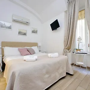 3* Pensión Dream