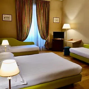 Hotel Oceania, Rom